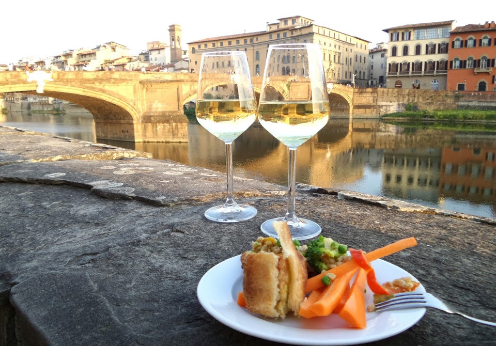 Lungarno, giardini e terrazze - Gli aperitivi fiorentini all'aperto continuano - Firenze