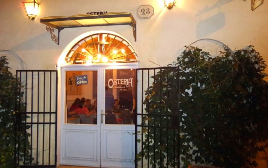 La cena è servita - Osteria del Pavone - Roma